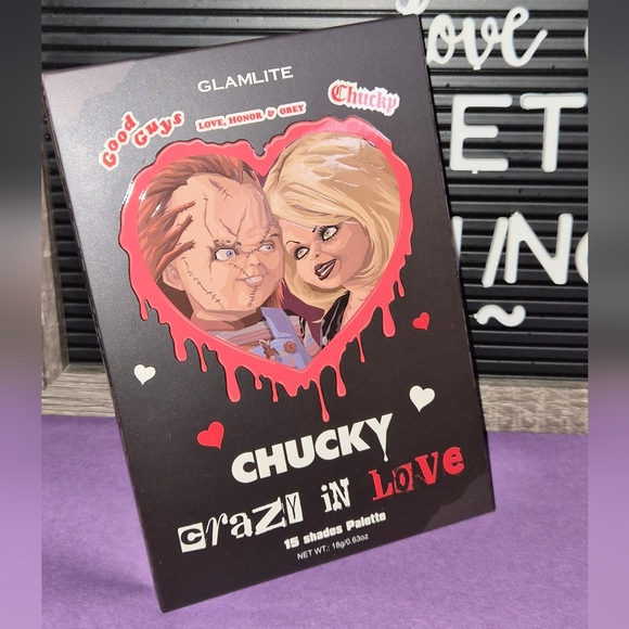 CHUCKY X GLAMLITE 'CRAZY IN LOVE' PALETTE - Picture 2 of 8